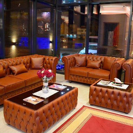 ذا فيفتى ايت السالمية Aparthotel Kuwait City Exterior foto