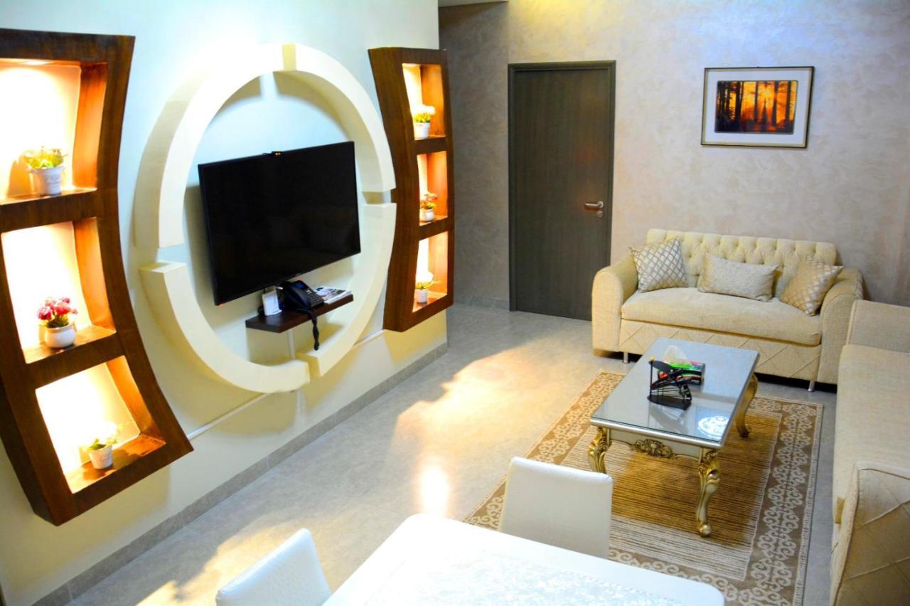 ذا فيفتى ايت السالمية Aparthotel Kuwait City Exterior foto