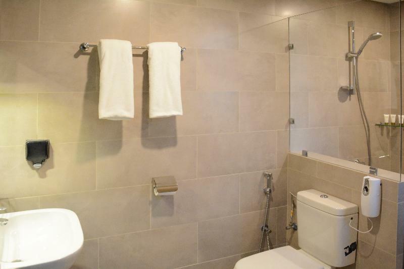 ذا فيفتى ايت السالمية Aparthotel Kuwait City Exterior foto